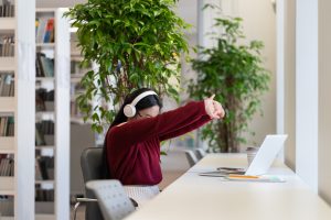 Active breaks at work: The key to boosting performance